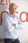 Ο Διευθυντής Καταναλωτικών Προϊόντων της Vodafone Ελλάδας, Αχιλλέας Κανάρης.