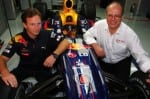 Christian Horner with Dermot Boden in the garage Ο Christian Horner, Αρχηγός Ομάδας της Red Bull Racing με τον Dermot Boden, Chief Marketing Officer της LG, στο γκαράζ της ομάδας