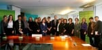 tsamaz_etairiki_ypeythinotita_team Εκπρόσωποι των Σωματείων μαζί με τον κ. Μ. Τσαμάζ, την Executive Director Εταιρικών Σχέσεων, ERM και BCΜ, κ. Μαριλένα Φατσέα και την ομάδα Εταιρικής Υπευθυνότητας