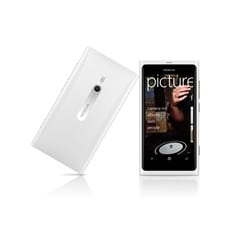 White Nokia Lumia 800 (Photo 1)