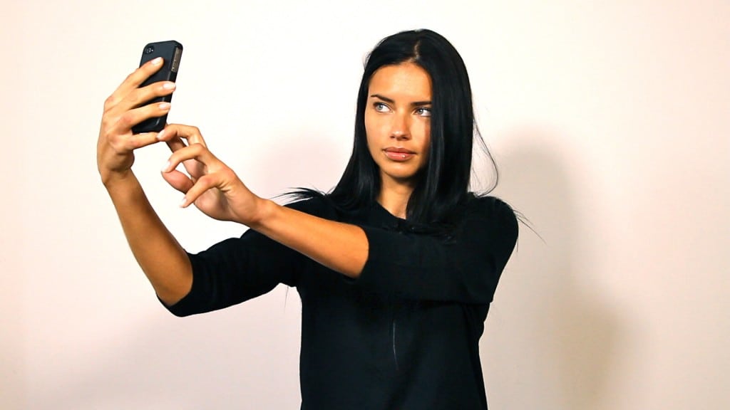 w_supermodel-selfie-instagram_0