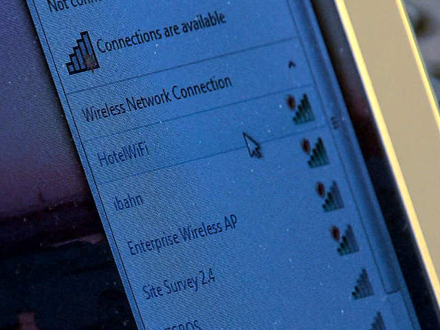 fake_hotel_wi-fi_20130402082757_640_480