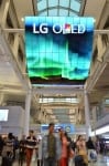 LG OLED Signage Incheon Airport_3