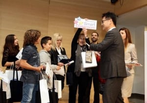 Samsung Respecting Diversity (2)