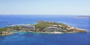 lg-astir-palace-resort-collaboration_photo-1