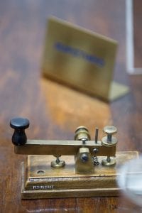 mouseio-tilepikoinonion-mouseio-ote-44444444444444444444444444444