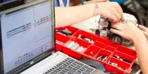 cosmote-ekpaideytiki-robotiki-2016-2