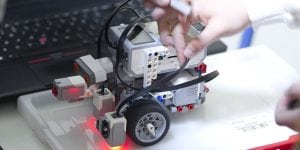cosmote_ekpaideytiki_robotiki_2016-6