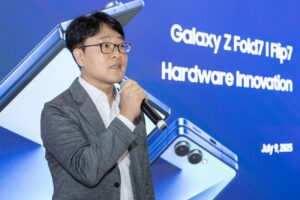 O Head of Smartphone Product Planning Mobile eXperience Business της Samsung, VP Minseok Kang.